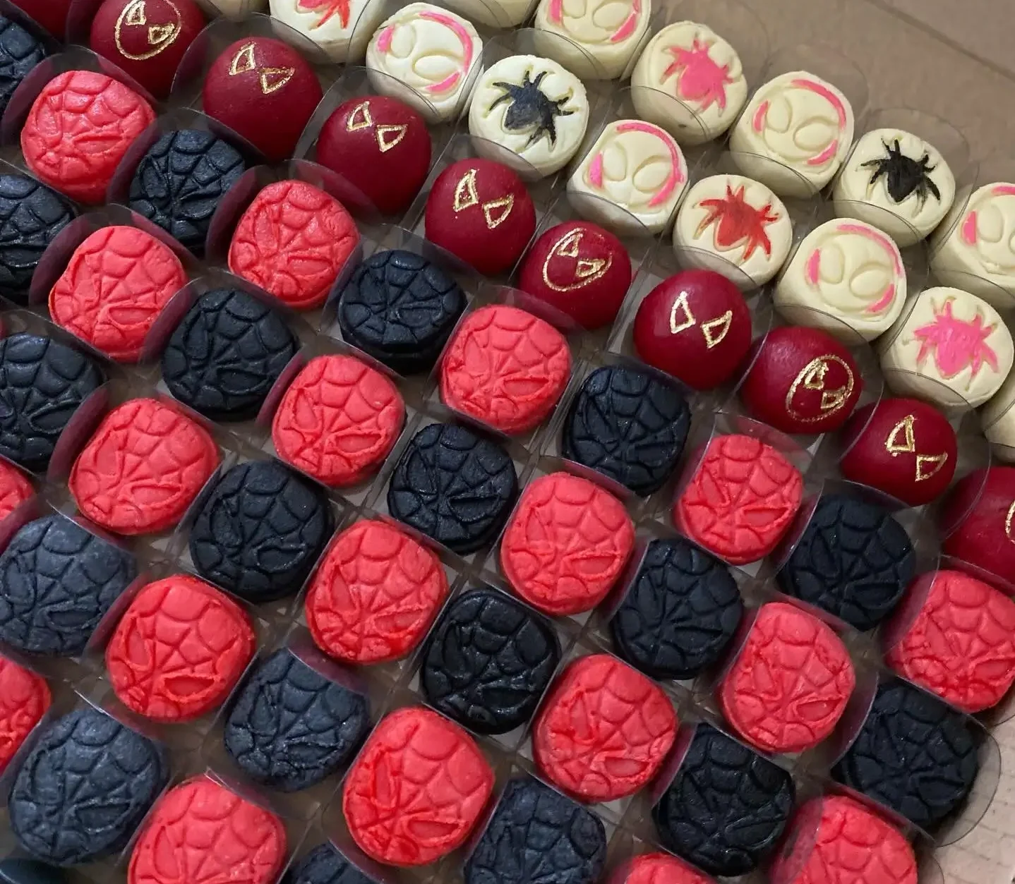 Doces personalizados com personagens Brasília